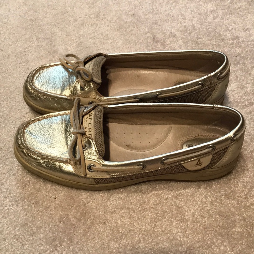 Sperry women’s shoes gold size 9.5